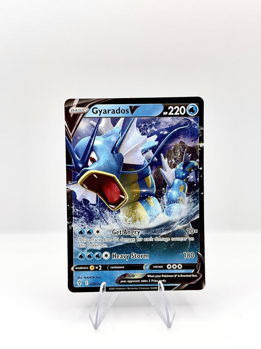 Gyarados V Ultra Rare SWSH07: Evolving Skies 028/203 NM