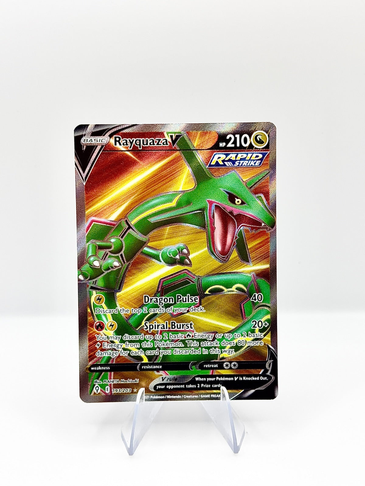 Rayquaza V (Full Art) Ultra Rare SWSH07: Evolving Skies 193/203 NM